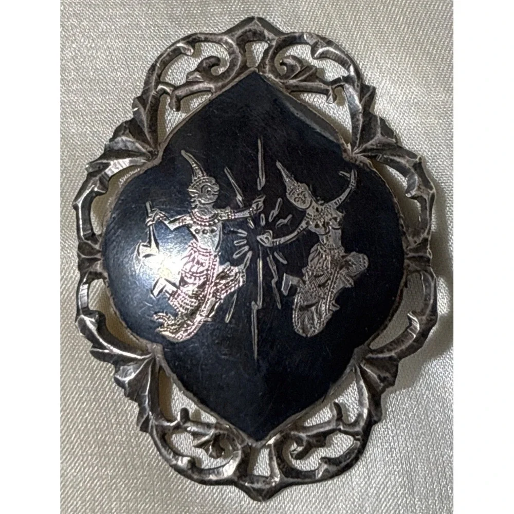 Vtg Siam Sterling Silver Pin Brooch Intricate Dancers Filigree Design Black Enam